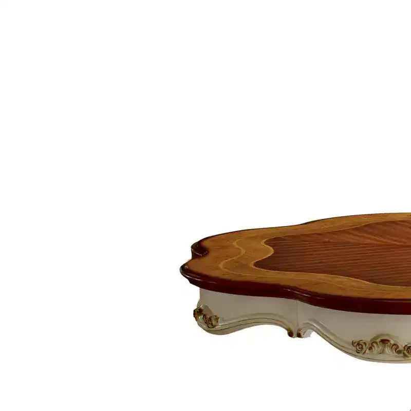 Mesa de comedor Picardy de 62" con acabado en perla antigua/roble cerezo - Acme Furniture