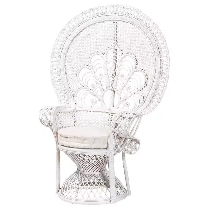 Bali & Pari Ediva Sillón decorativo de ratán natural tipo pavo real, blanco: Tapizado de poliéster, no requiere montaje