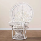 Bali & Pari Ediva Sillón decorativo de ratán natural tipo pavo real, blanco: Tapizado de poliéster, no requiere montaje