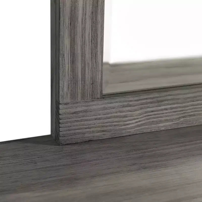 Juego de dormitorio de 6 piezas King Montauk Panel Gris - Picket House Furnishings: Incluye cómoda, sinfonier y mesita de noche