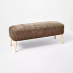 Banco de madera tapizado Corallina de madera natural/marrón oscuro - Threshold™ diseñado con Studio McGee