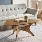 Mesa de centro Blaze Triangular de madera, color café claro: Moderna de mediados de siglo, acabado de olmo, base cruzada única