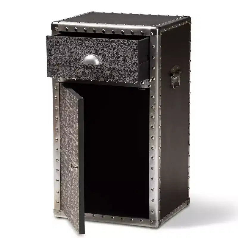 Cosette Metal Floral Accent Cabinet Silver - Baxton Studio: Baúl Universal de Almacenamiento, 28" de Alto