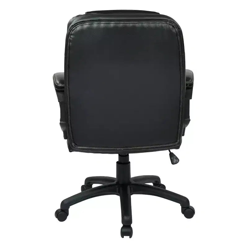 Sillón de oficina de piel sintética con reposabrazos acolchados - OSP Home Furnishings