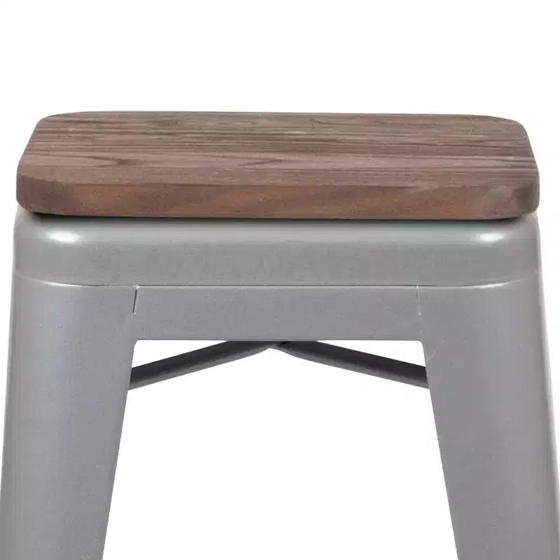 Flash Furniture Taburete de barra de metal de 24 pulgadas de alto, altura de mostrador, para interiores con asiento de madera - Juego apilable de 4 unidades