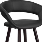 Taburete de altura de mostrador Flash Furniture Brynn Series de 24'' de alto contemporáneo de vinilo con respaldo redondeado y estructura de madera capuchino