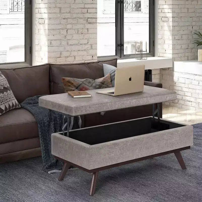 Mesa de centro otomana grande con tapa elevable Ethan - WyndenHall