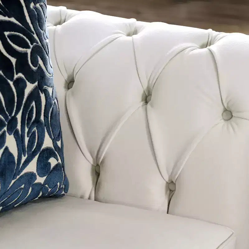 Sofá Tapizado con Botones Brushwood - HOMES: Inside + Out