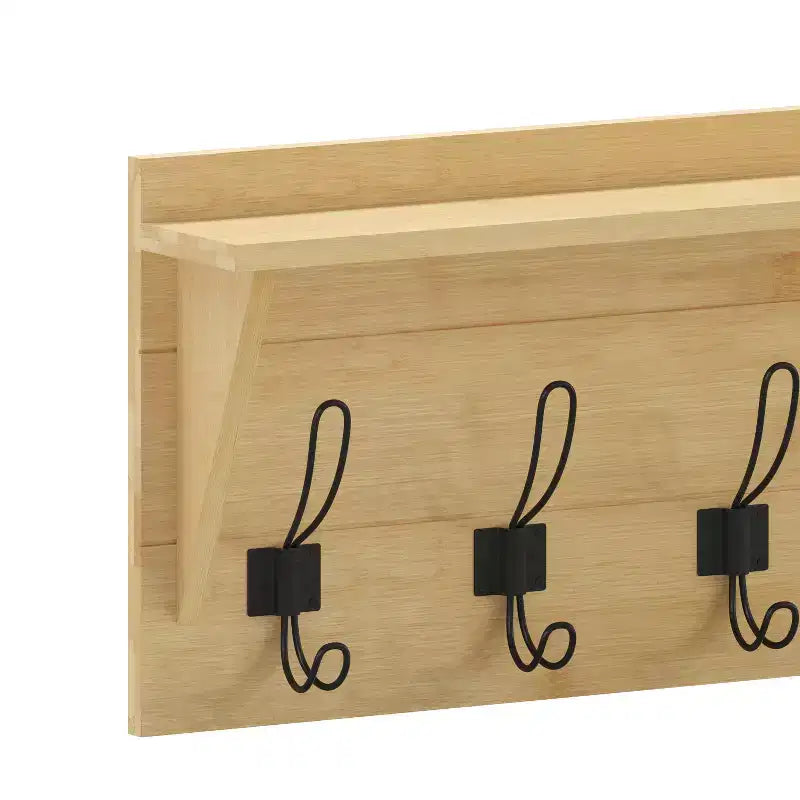 Merrick Lane Estante de almacenamiento de madera de pino de 24 pulgadas para montar en la pared con 5 ganchos y estante de exhibición superior
