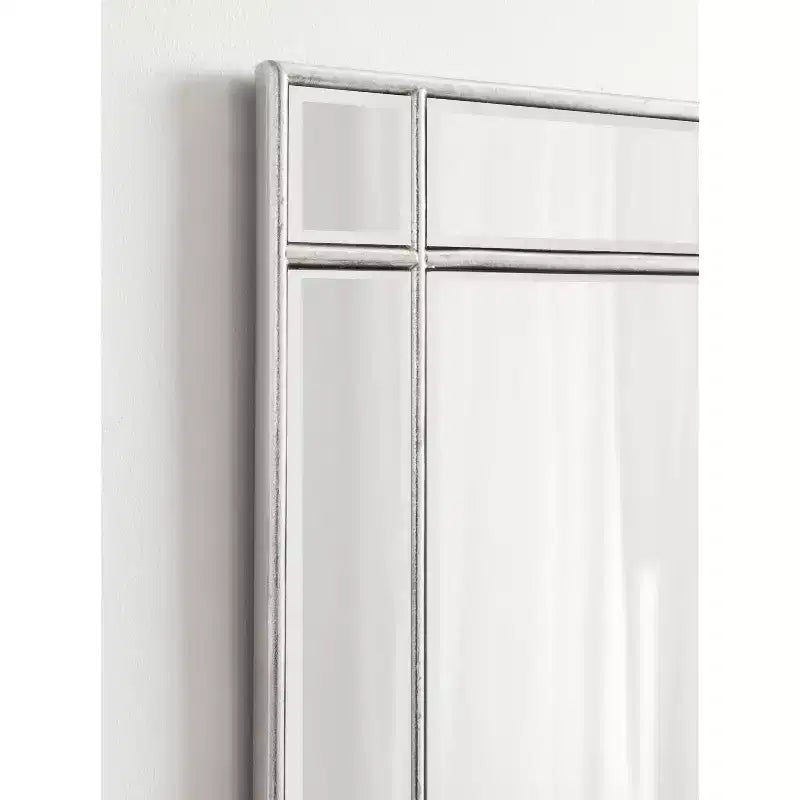 Espejo de pared enmarcado Kate y Laurel Westgate