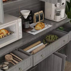Famapy 61.2W Gabinete de Almacenamiento Gris, Aparador, Vitrina de Cocina con Moldura de Base Ornamental: Combinación de Elegancia y Utilidad
