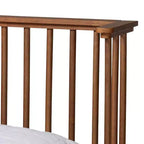 Cama tipo plataforma de madera con acabado en nogal fresno estilo moderno de mediados de siglo Flint de Baxton Studio