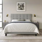 Cama con paneles Sara de Home Design con 2 mesitas de noche, gris
