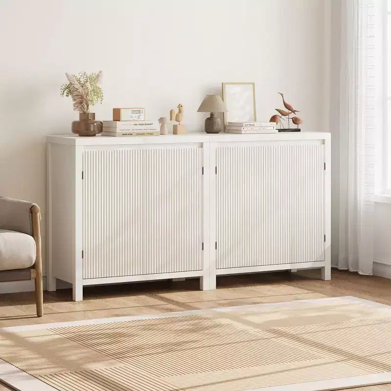 Armario de almacenamiento de ratán, aparador de madera con puertas y estantes, armario consola pequeño con almacenamiento para recibidor, beige
